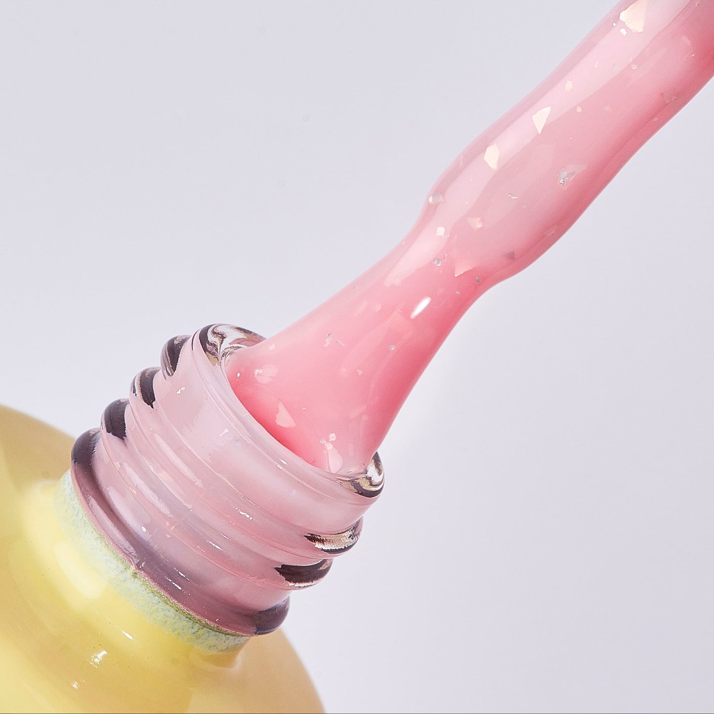 BASE RUBBER ROMANCE FLAKE