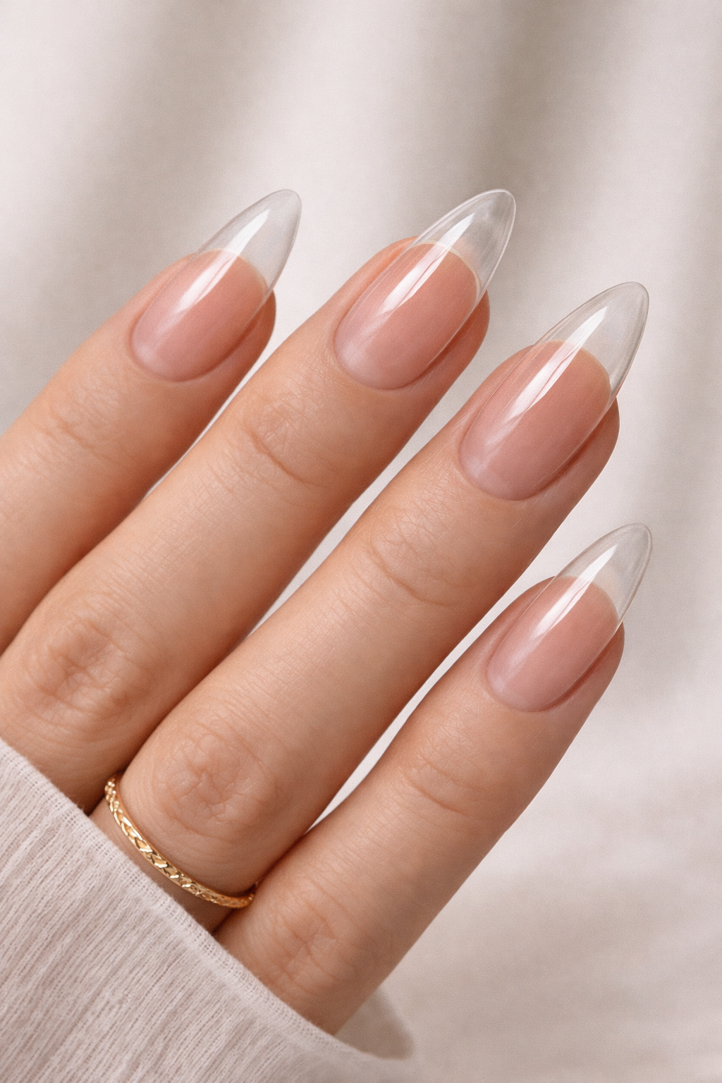 SOFT GEL MEDIUM ALMOND