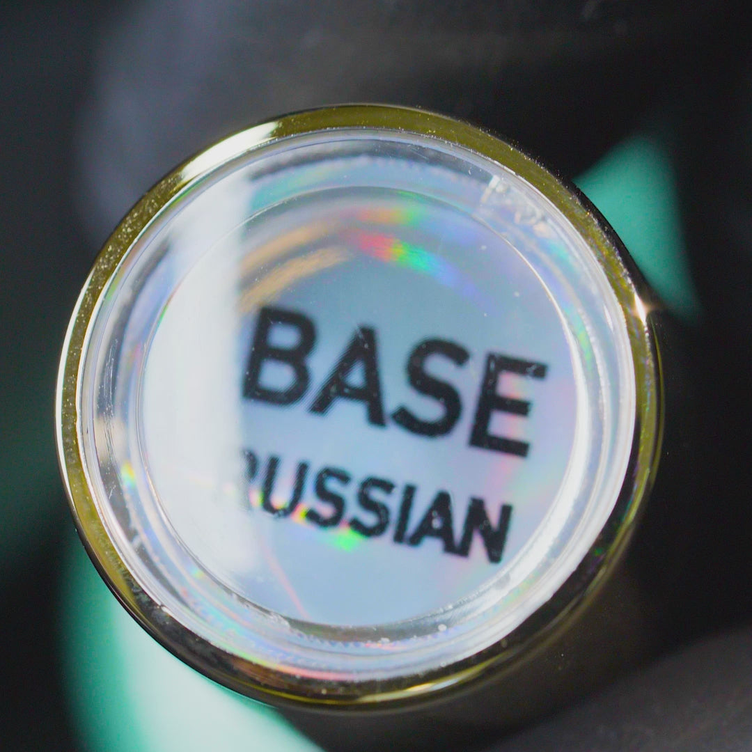 Cargar vídeo: BASE RUSSIAN